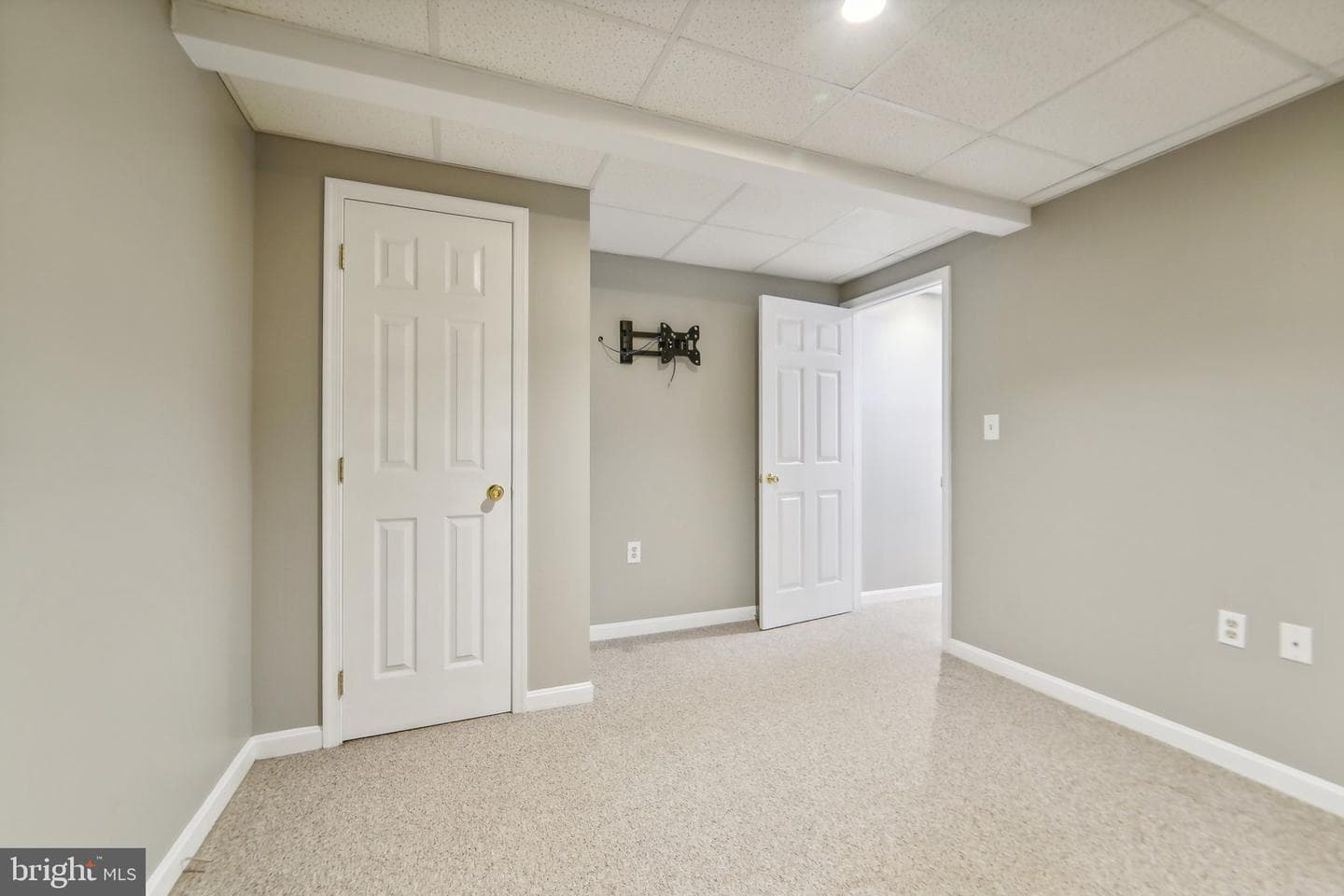 1598 Wise Court photo 19