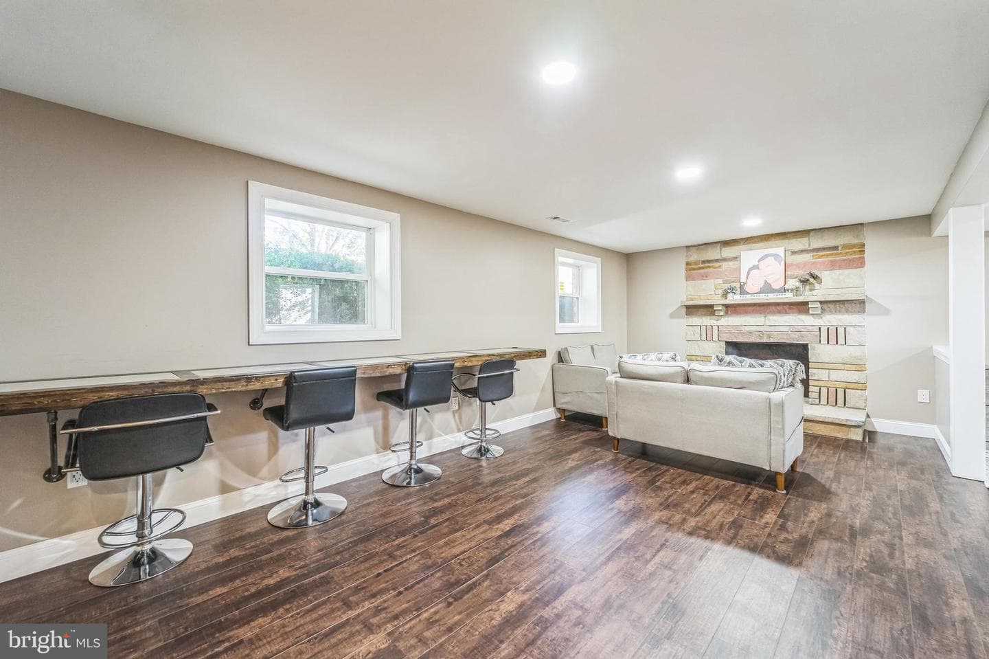 12813 Bunker Hill Road photo 30