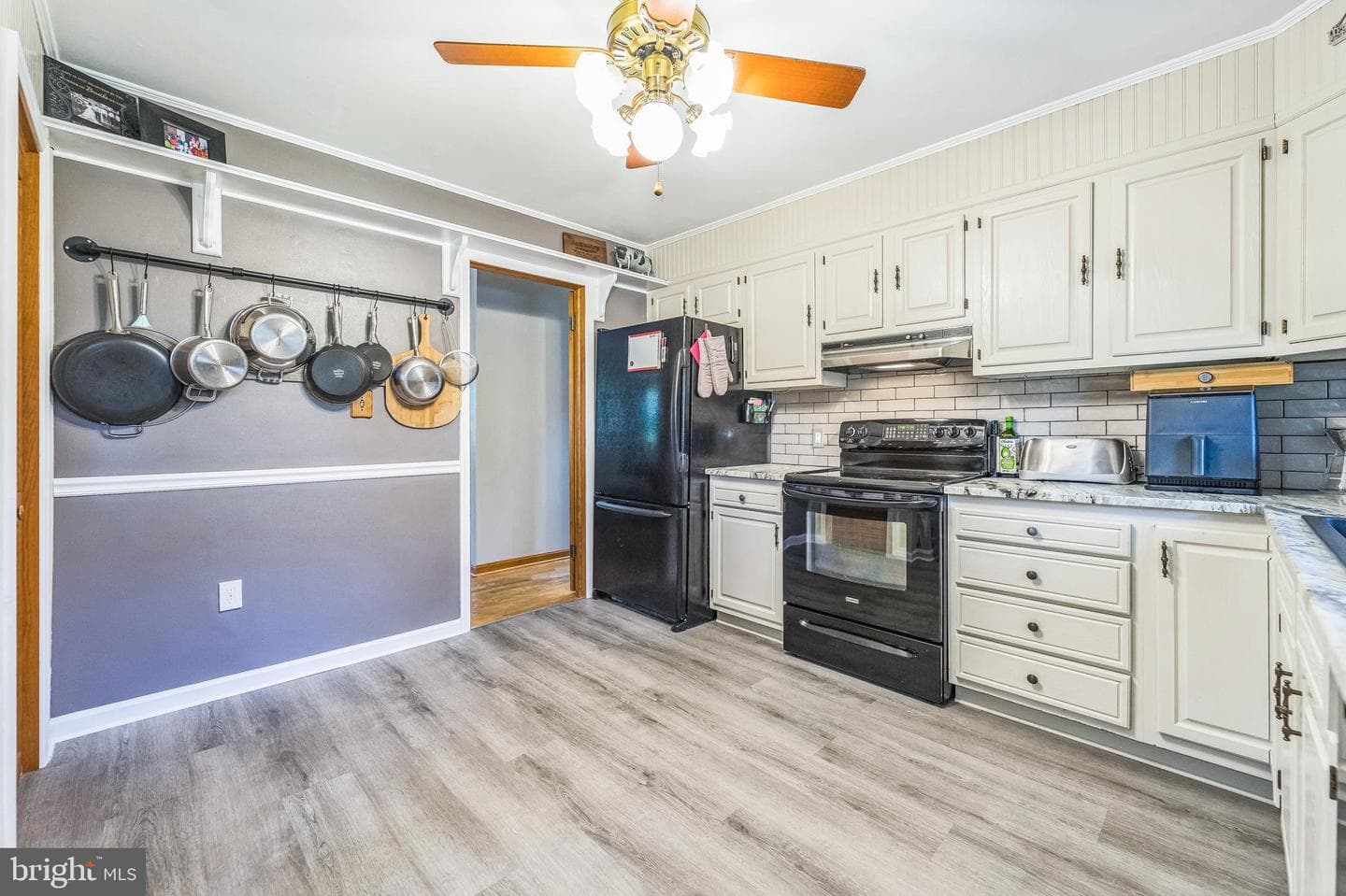 12813 Bunker Hill Road photo 7
