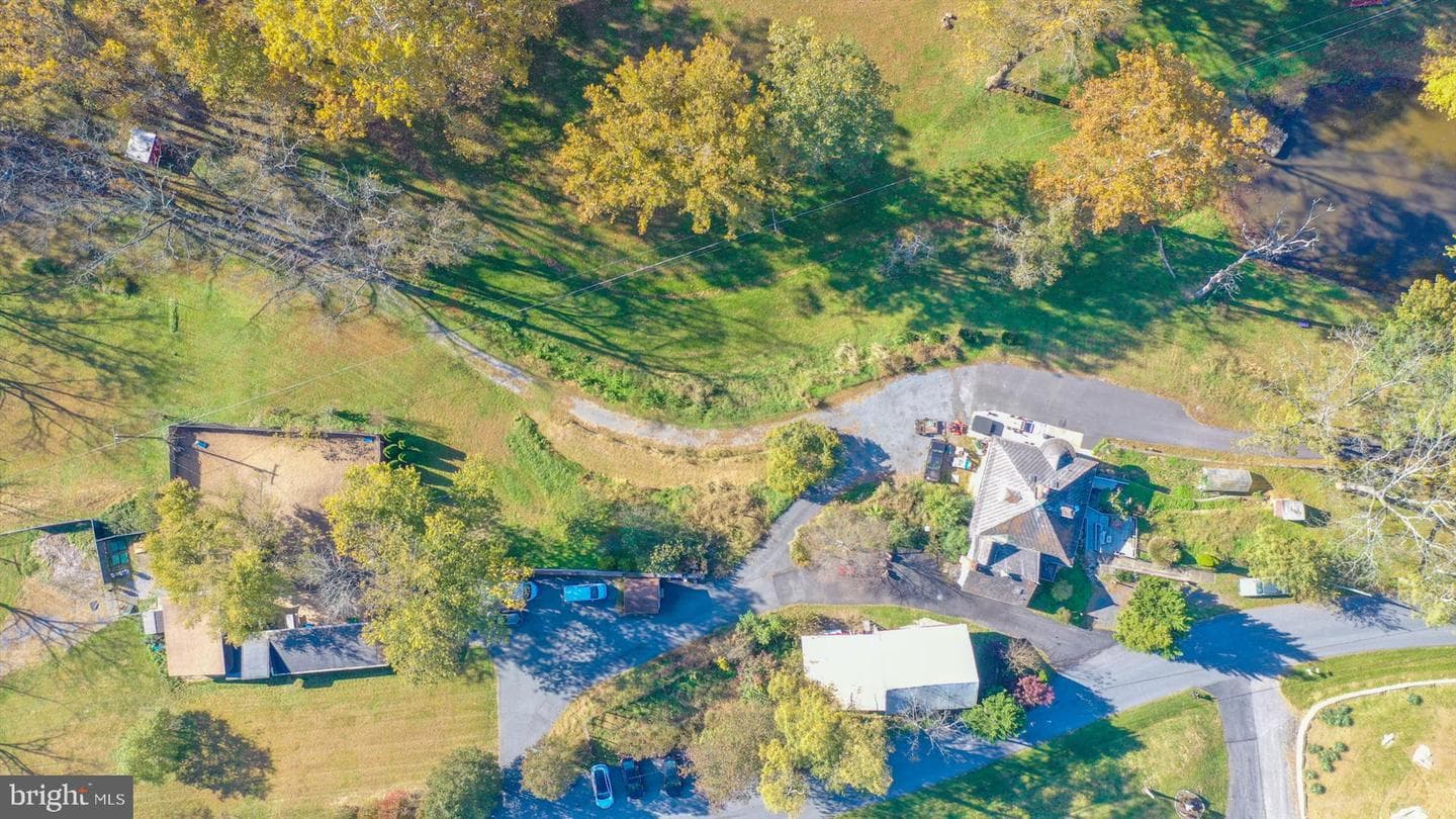 2710 Prices Distillery Road photo 1