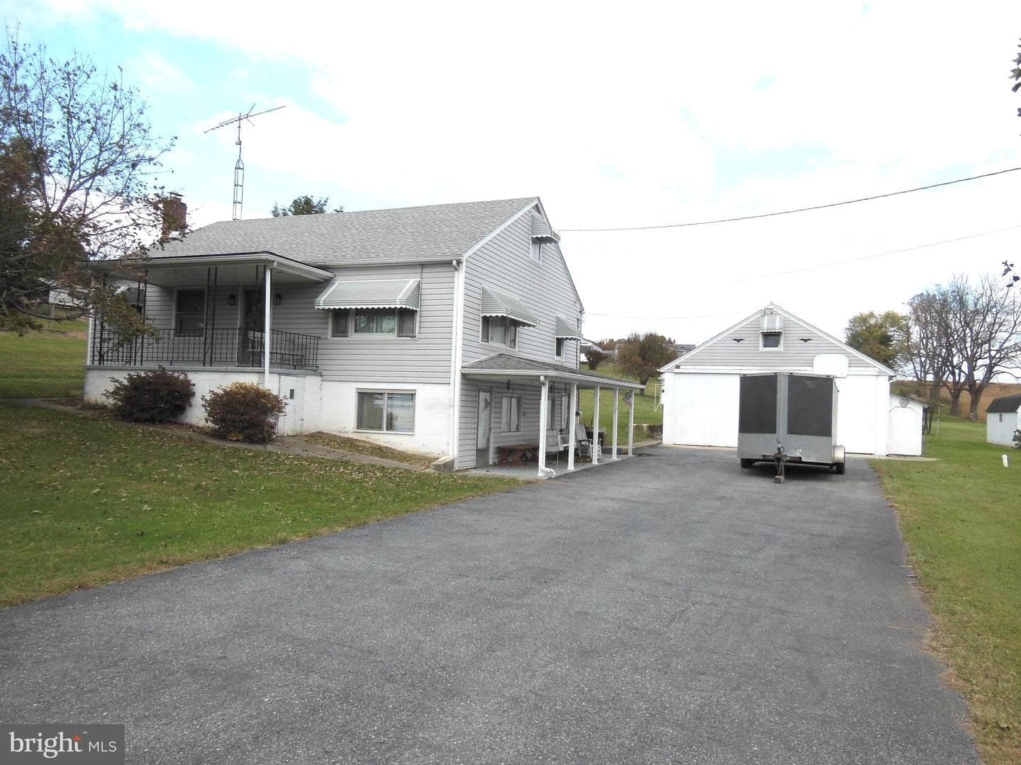 12902 Liberty Road photo 1