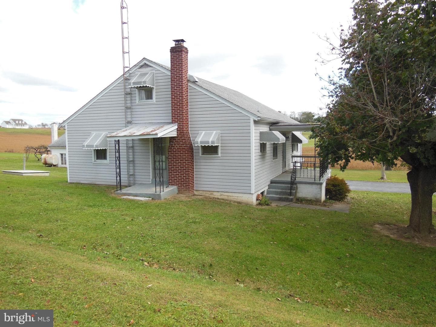 12902 Liberty Road photo 4