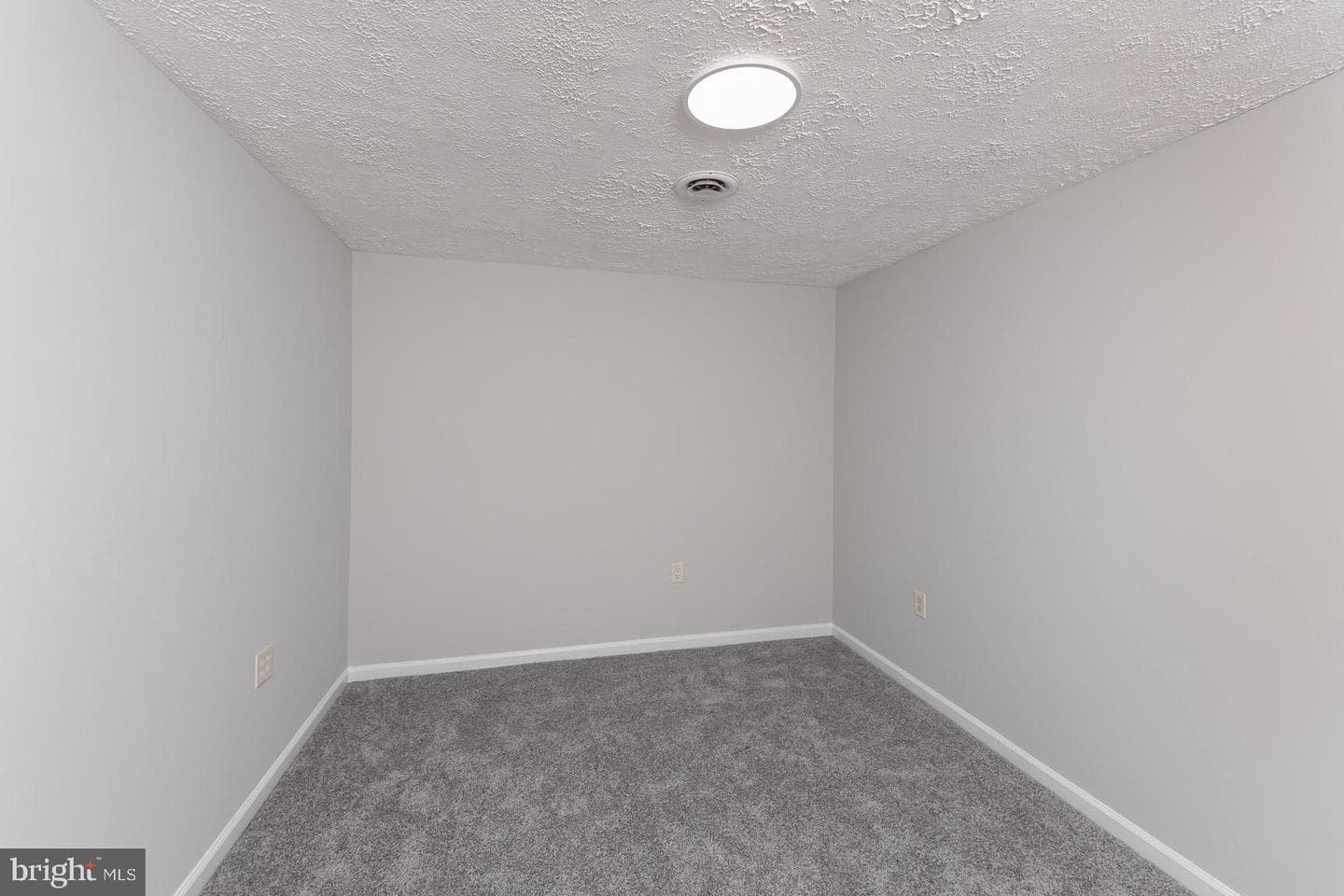 216 Cobble Way photo 27