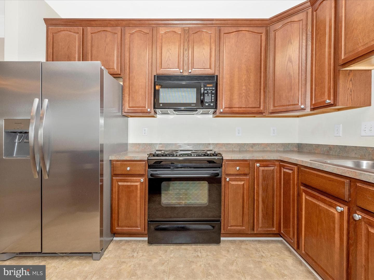 120 Burgess Hill Way #207 photo 20