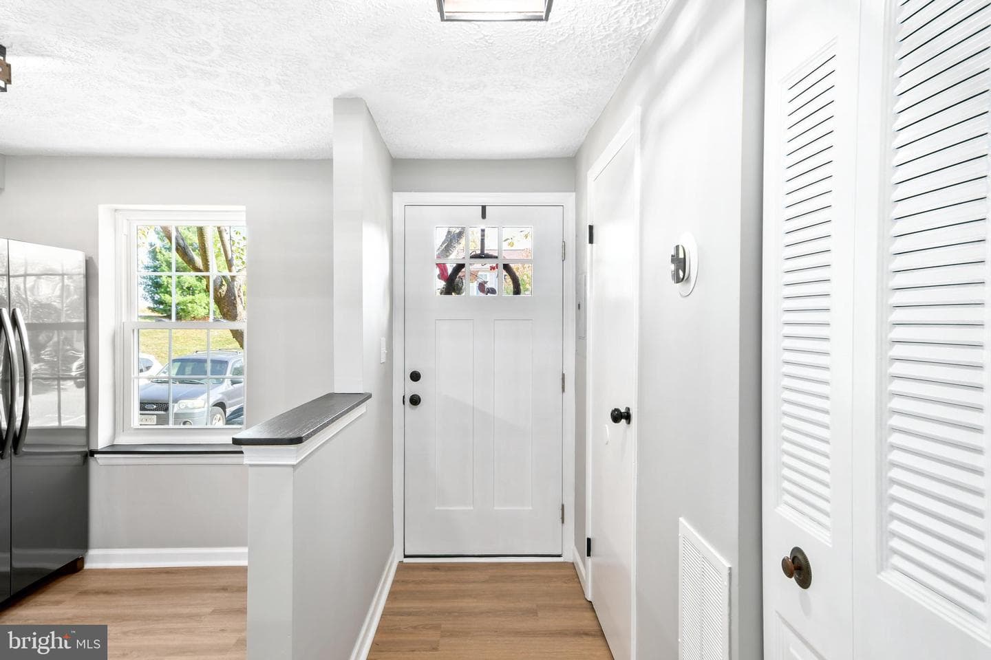 5820 Drawbridge Court photo 11
