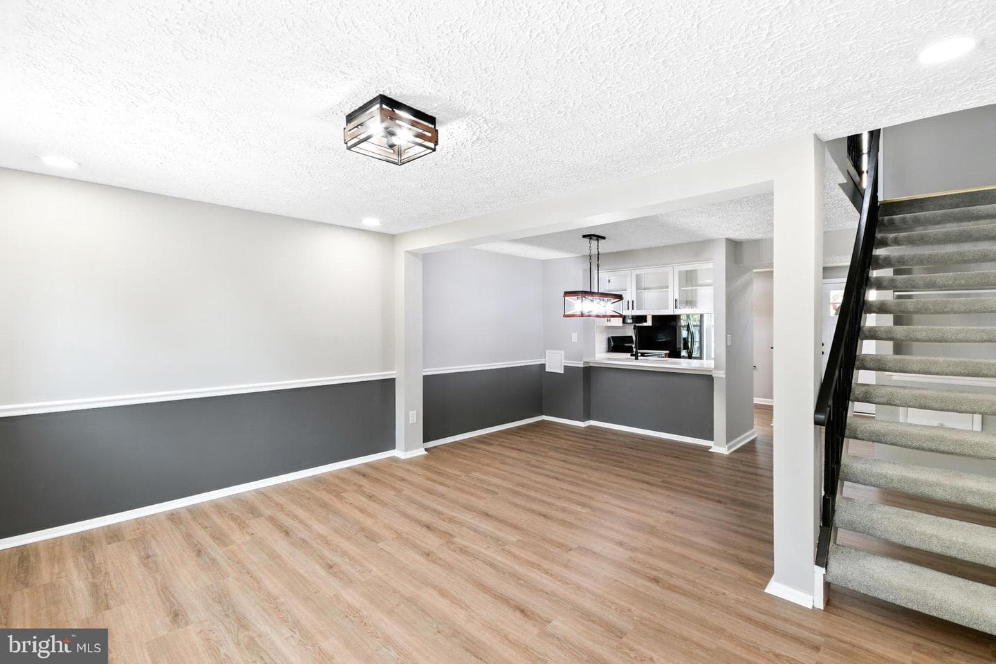 5820 Drawbridge Court photo 26