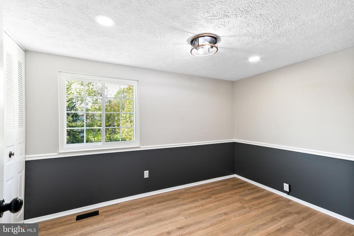 5820 Drawbridge Court photo 37