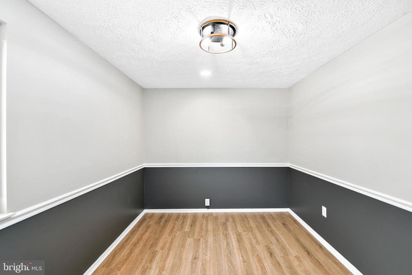 5820 Drawbridge Court photo 39