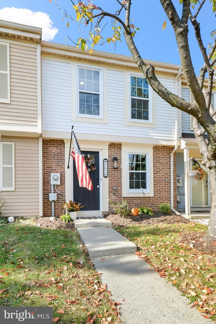 5820 Drawbridge Court photo 4