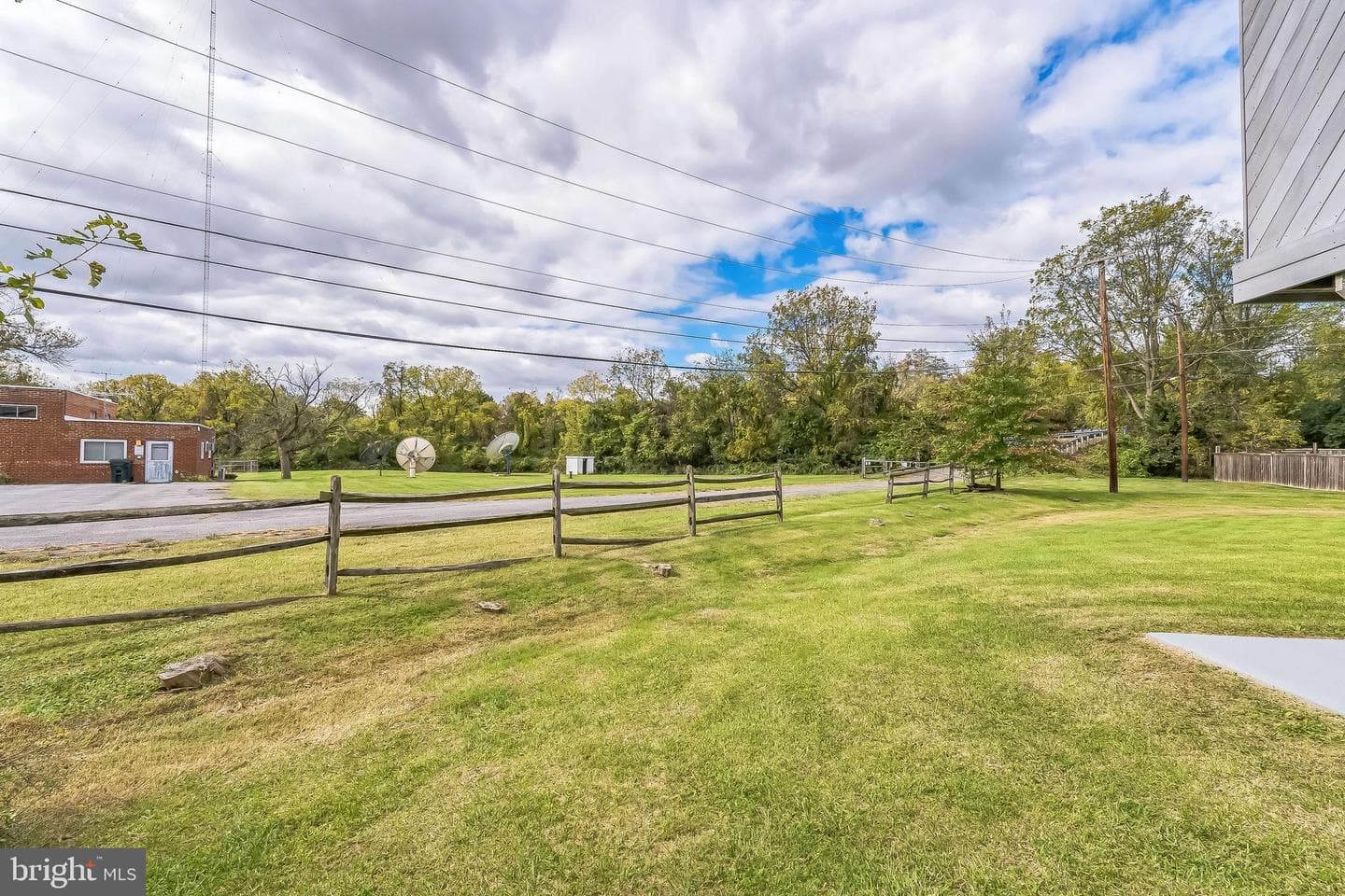1414 Bluewing Court photo 15
