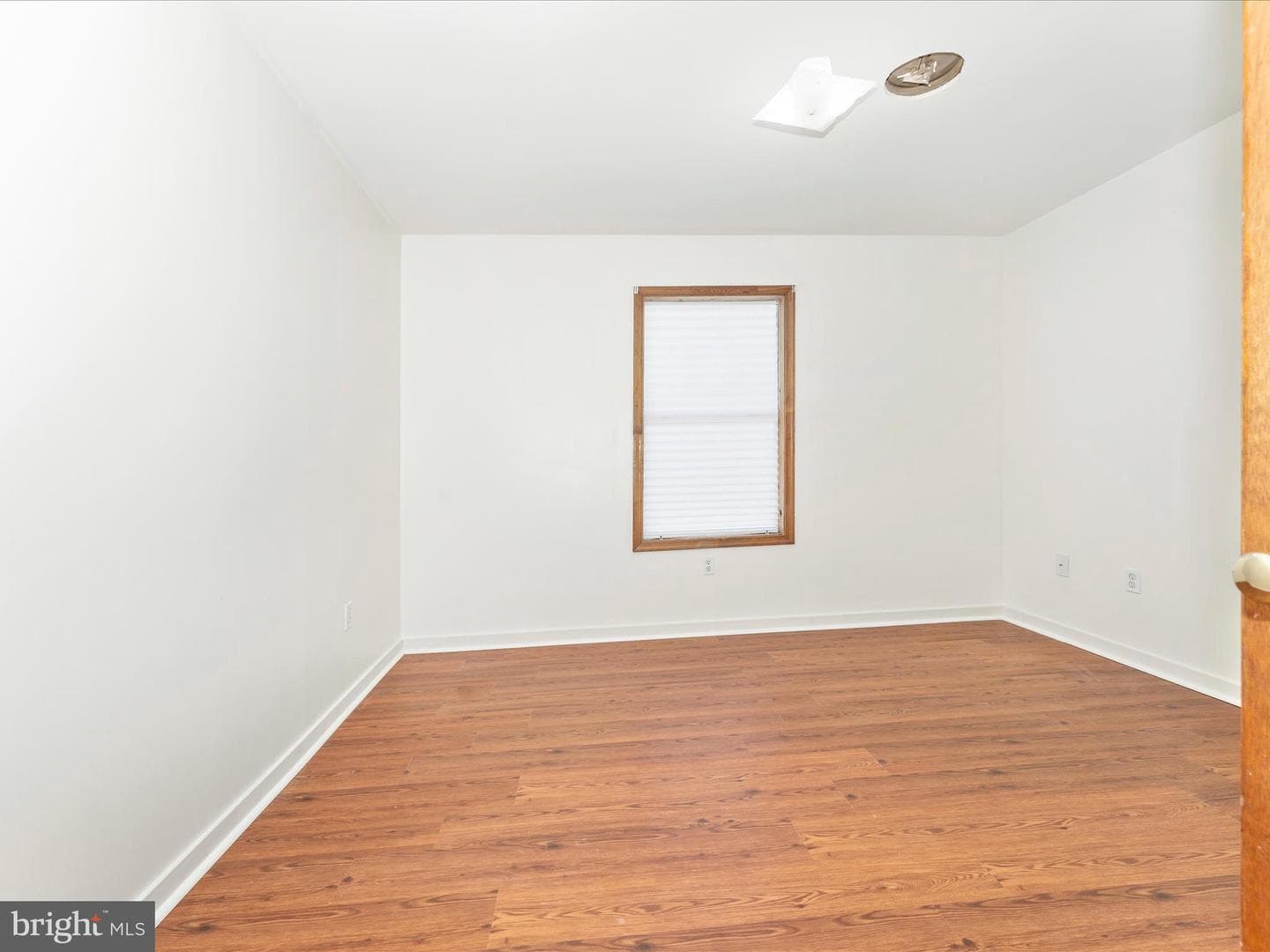20 Zanella Drive photo 31