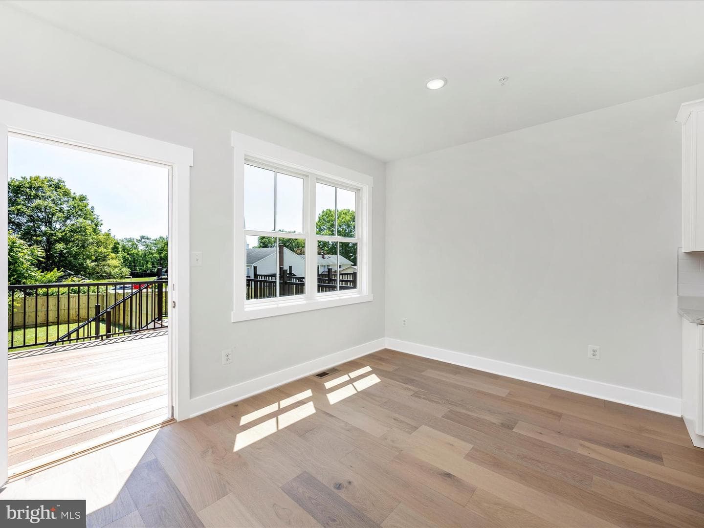 252 S Carroll Street photo 16