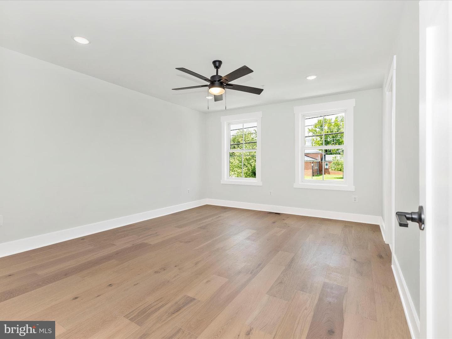 252 S Carroll Street photo 41