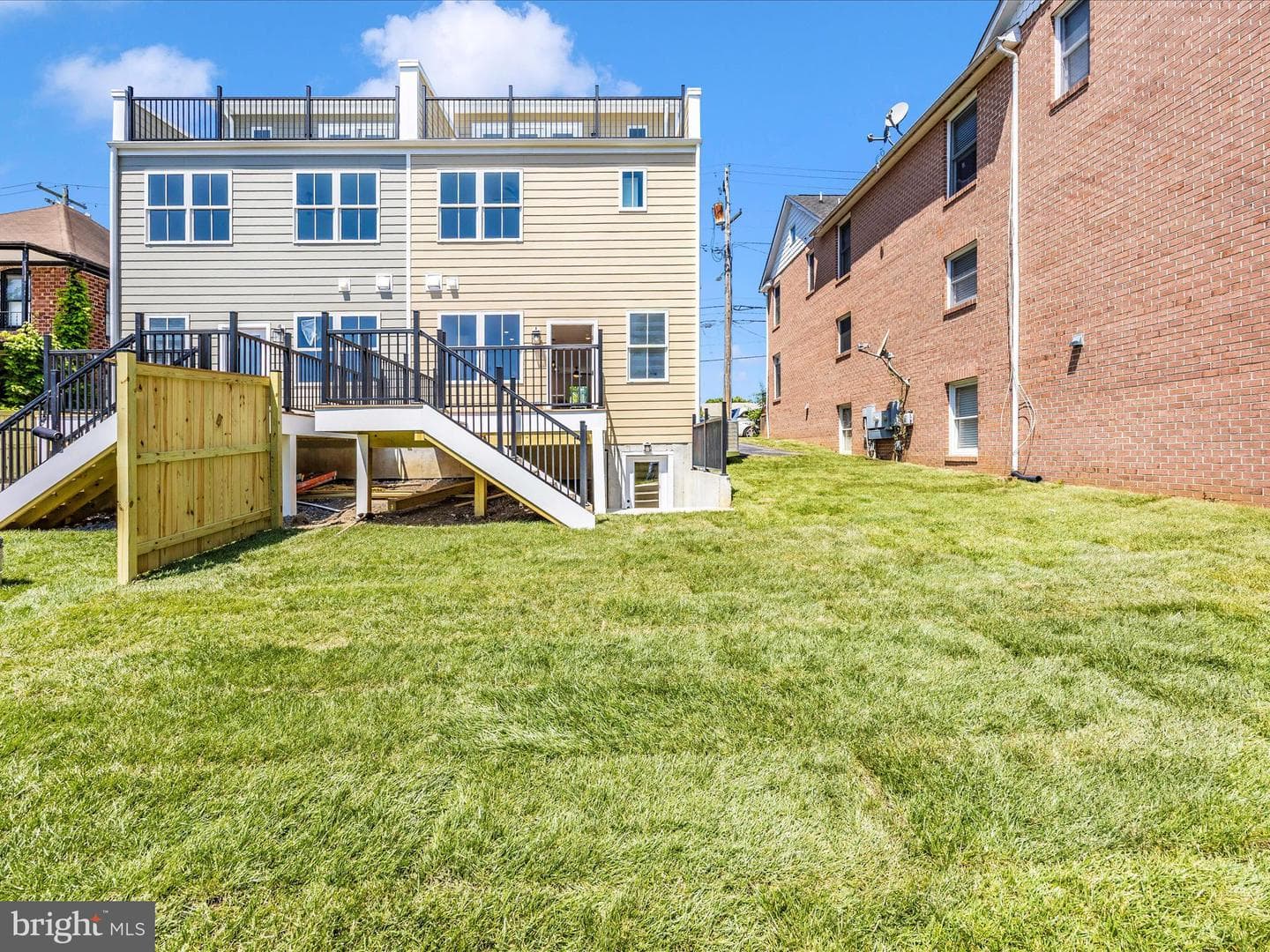 252 S Carroll Street photo 61