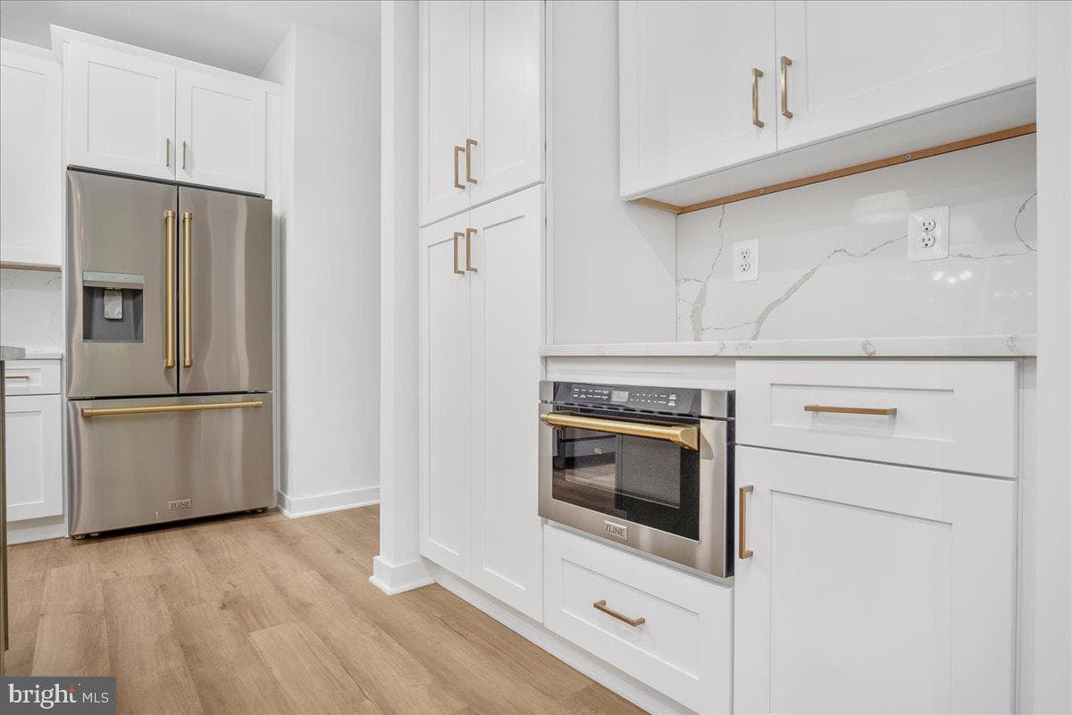 252 S Carroll Street photo 68