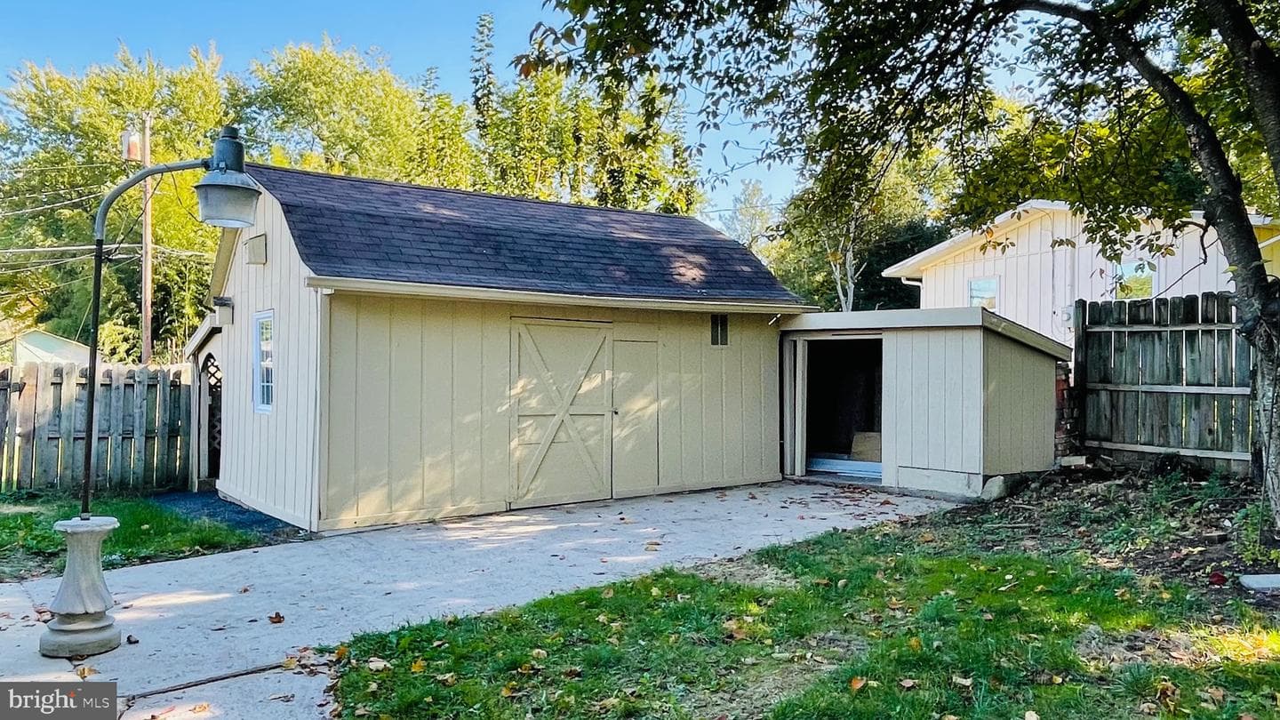 9305 Granite Circle photo 4