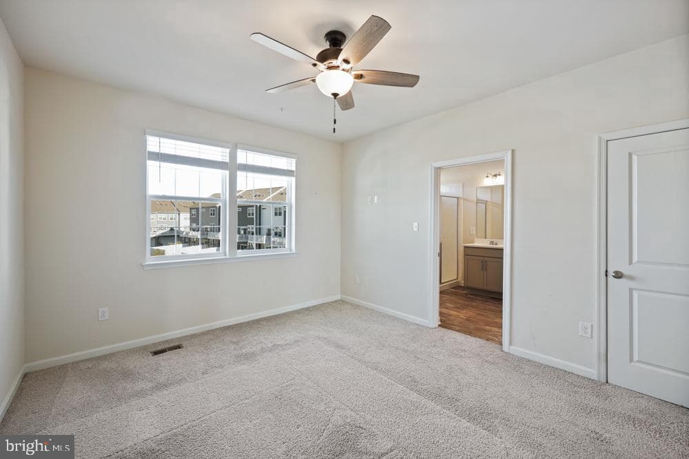 6982 Executive Way photo 23