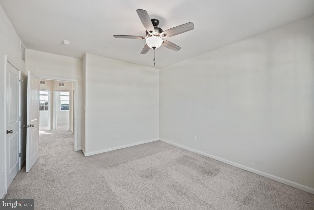 6982 Executive Way photo 25