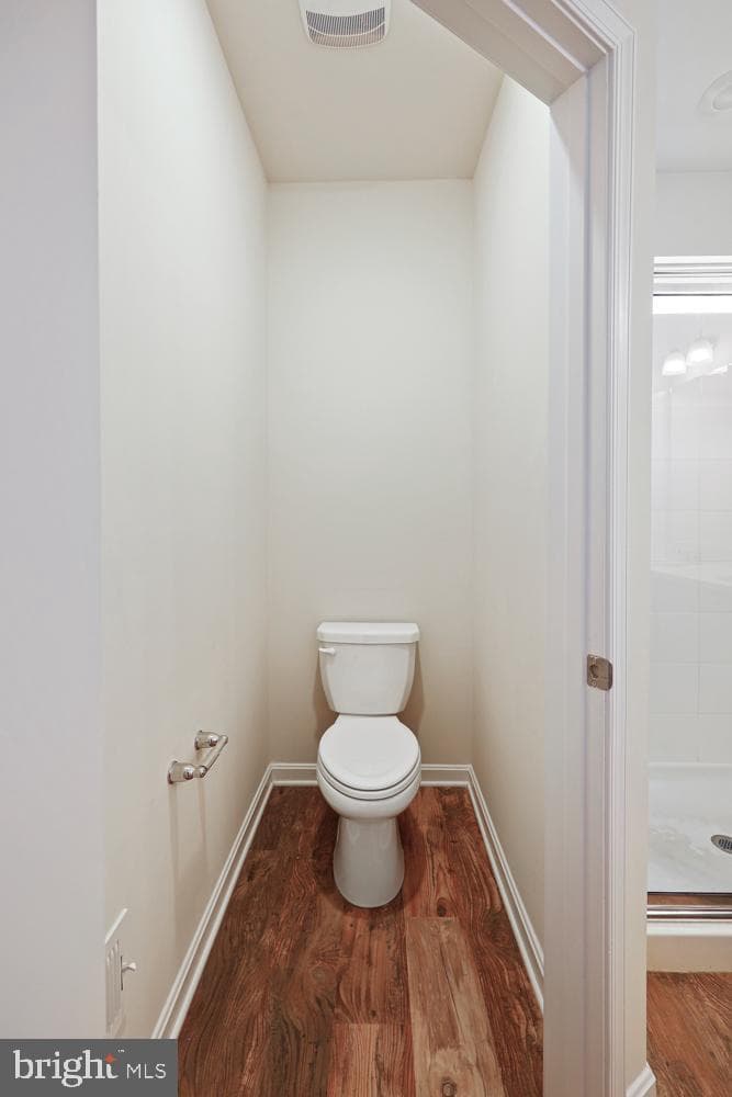 6982 Executive Way photo 27