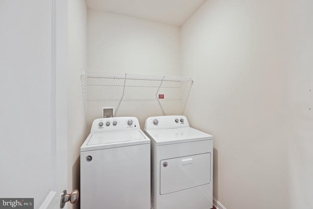 6982 Executive Way photo 28