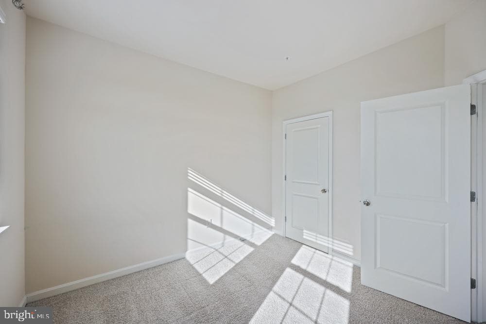 6982 Executive Way photo 29