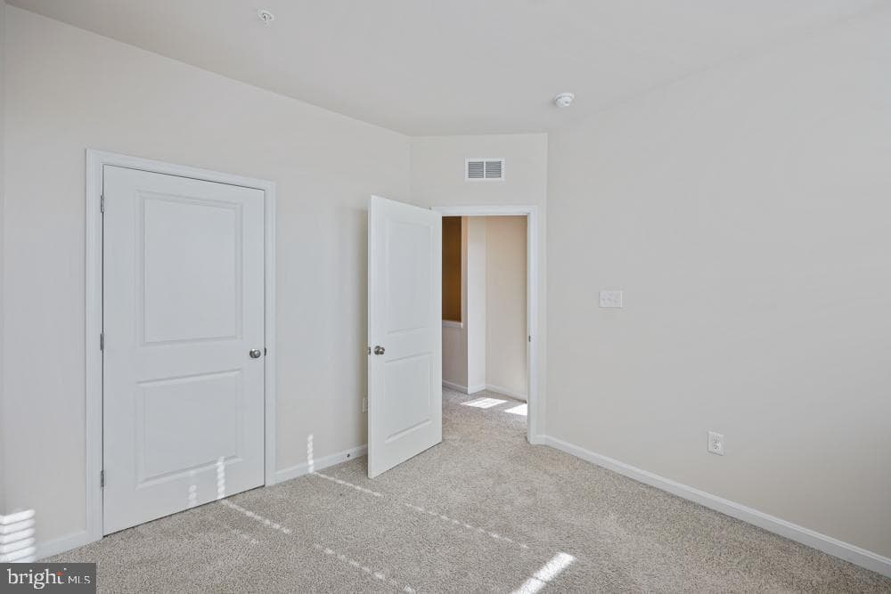 6982 Executive Way photo 30