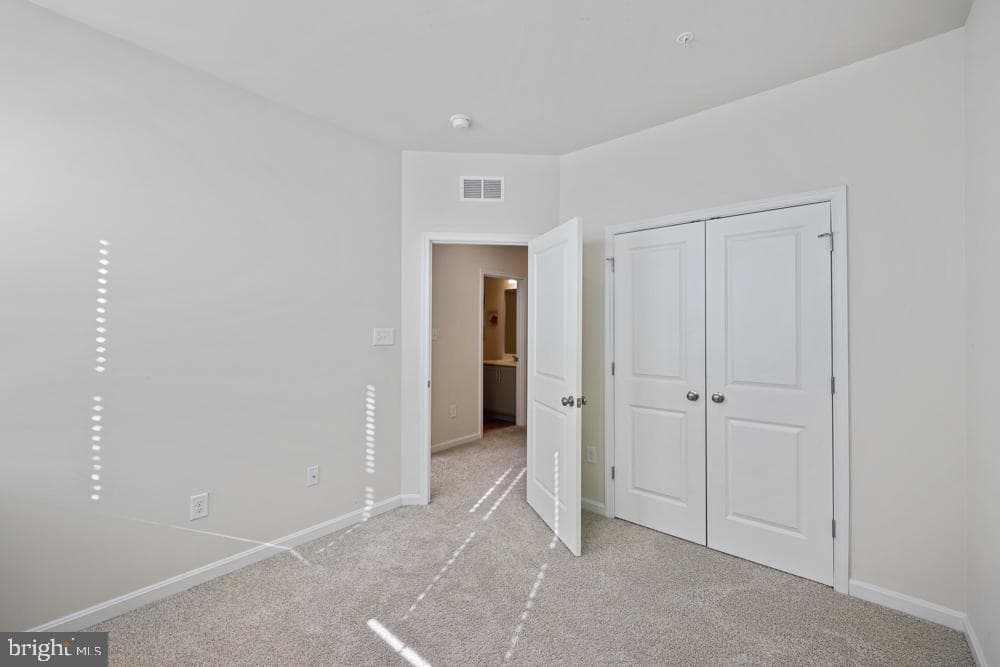 6982 Executive Way photo 31