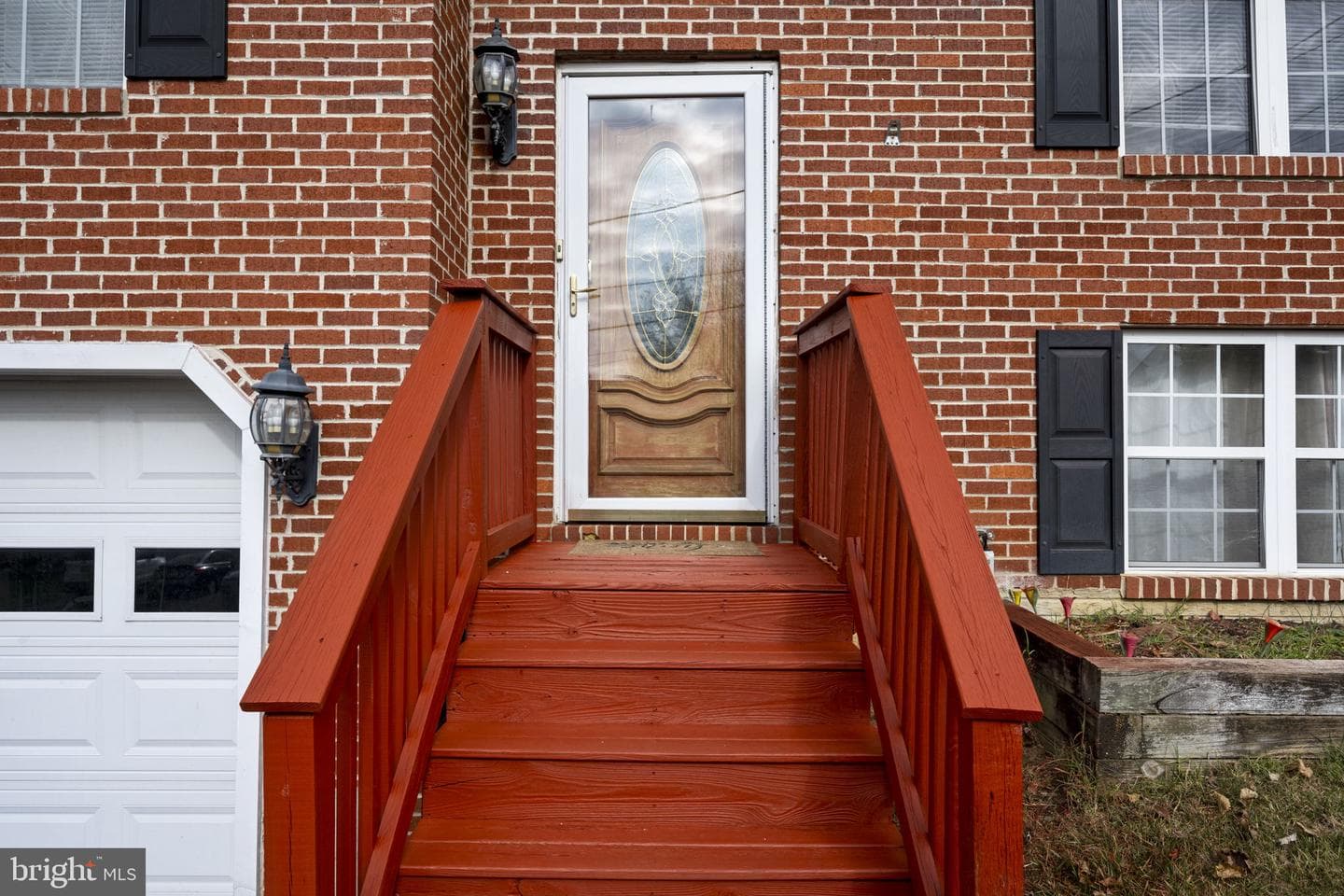 14 W H Street photo 3
