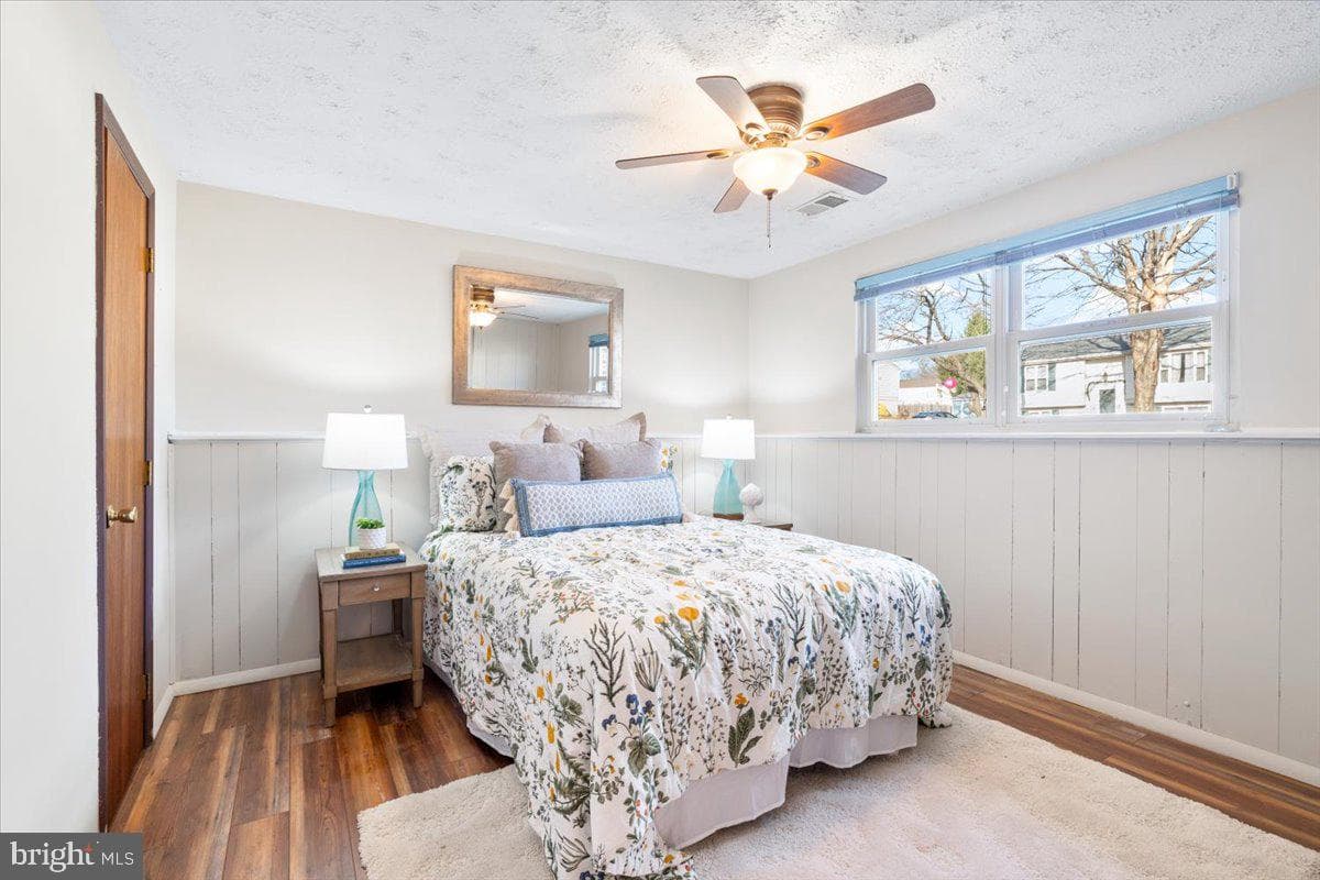 1803 Willow Creek Court photo 18