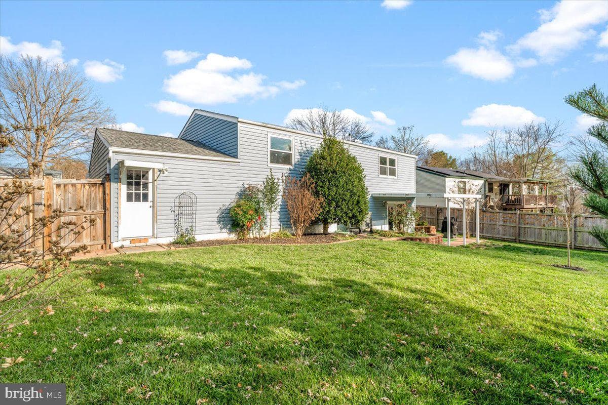 1803 Willow Creek Court photo 22