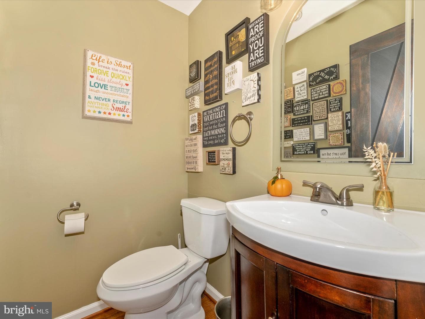 3810 Greenridge Drive photo 17