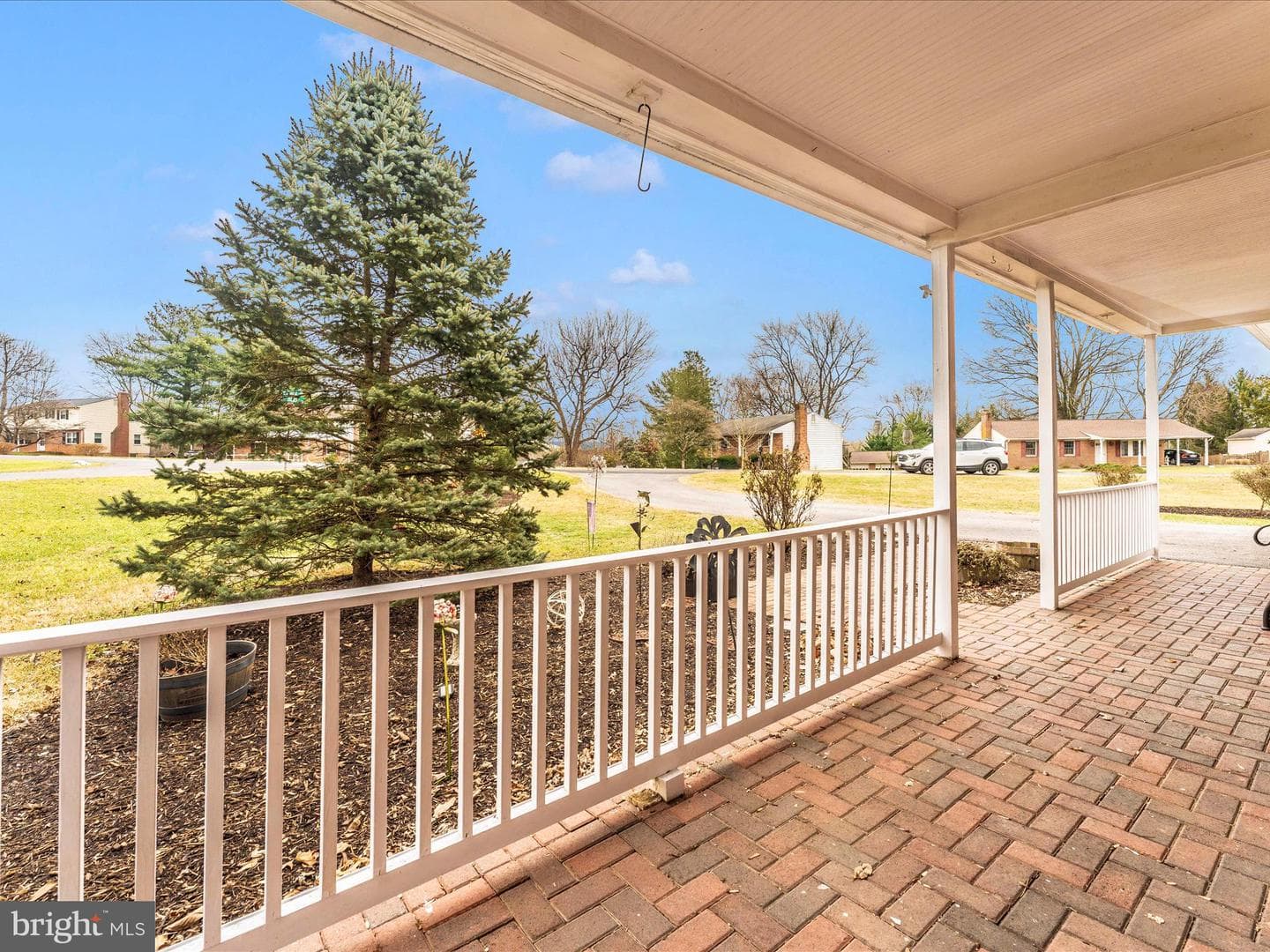 3810 Greenridge Drive photo 3