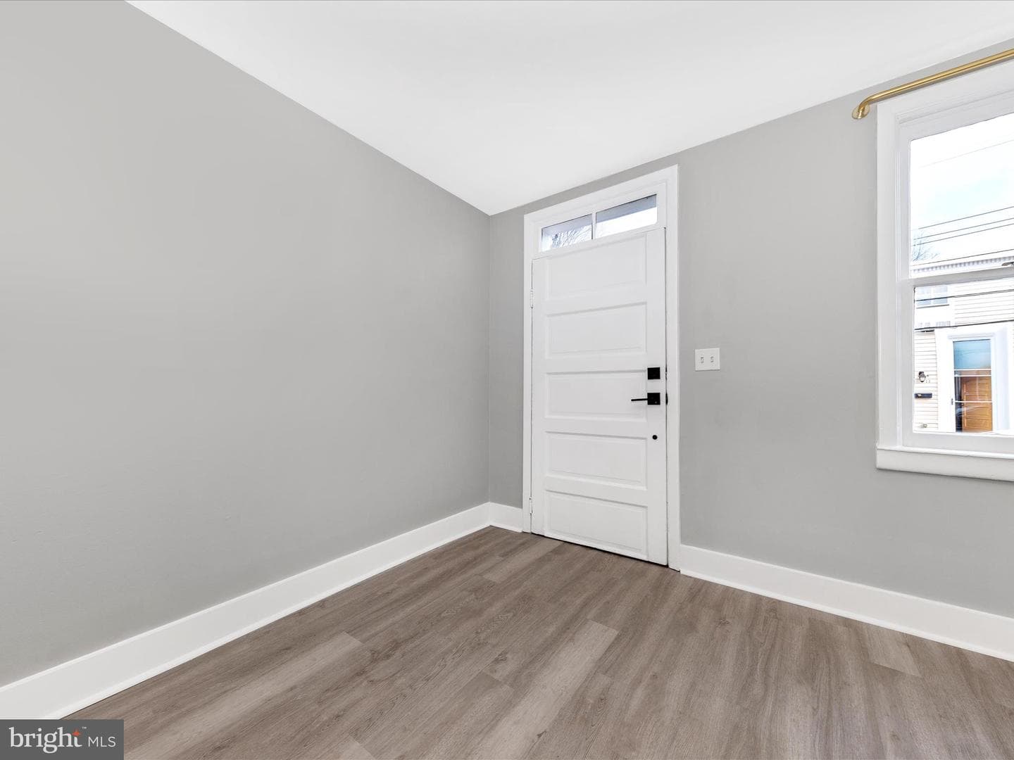 115 Water Street photo 2