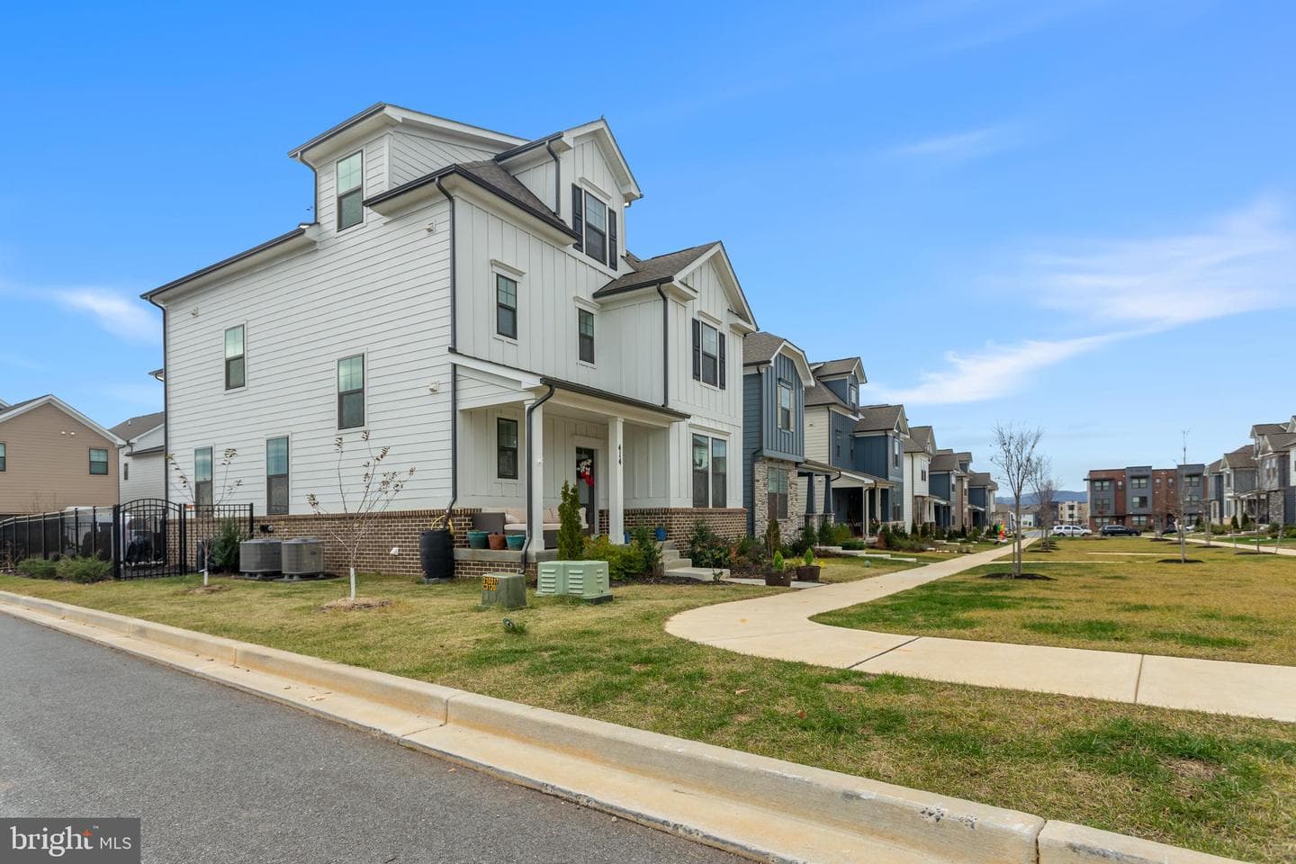 414 Constellation Lane photo 47