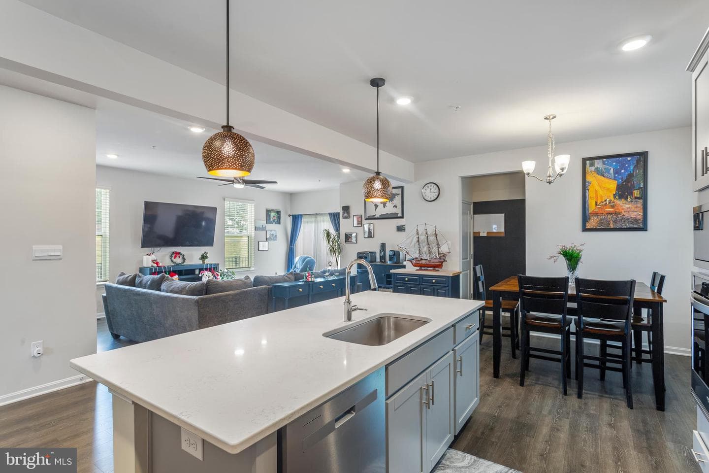 414 Constellation Lane photo 8