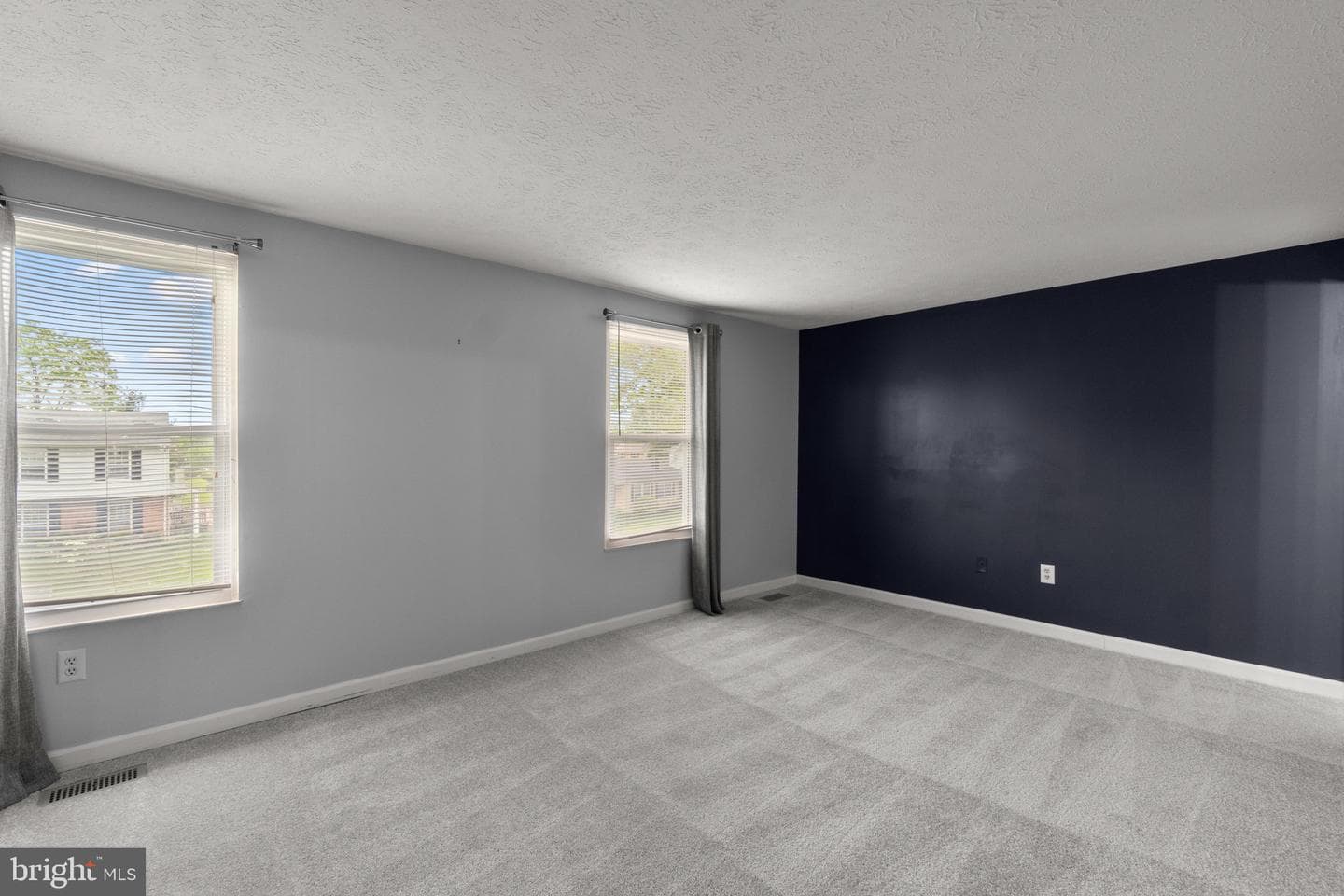 436 Heather Ridge Drive photo 12
