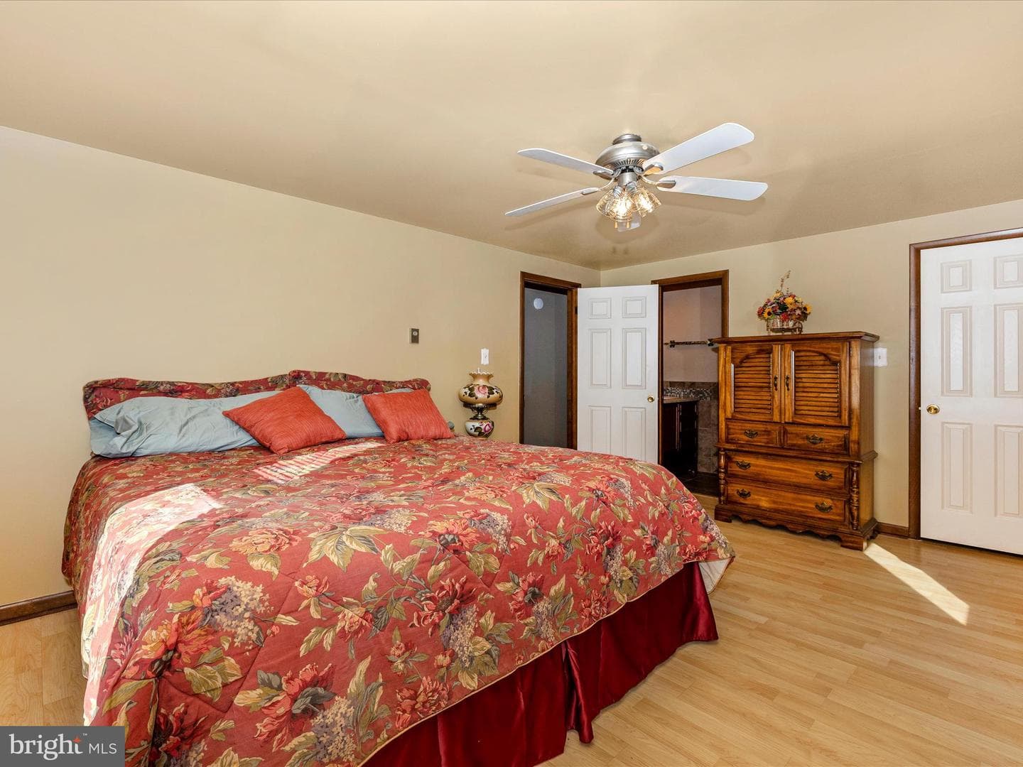 7006 Wood Court photo 28