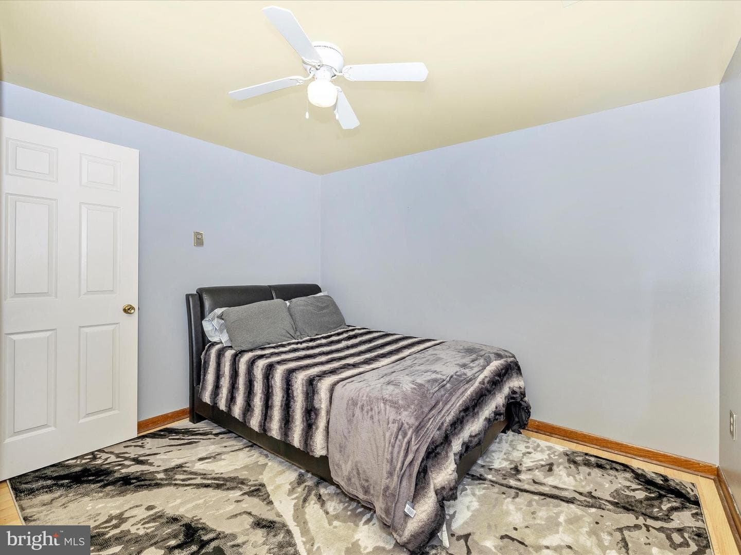 7006 Wood Court photo 36