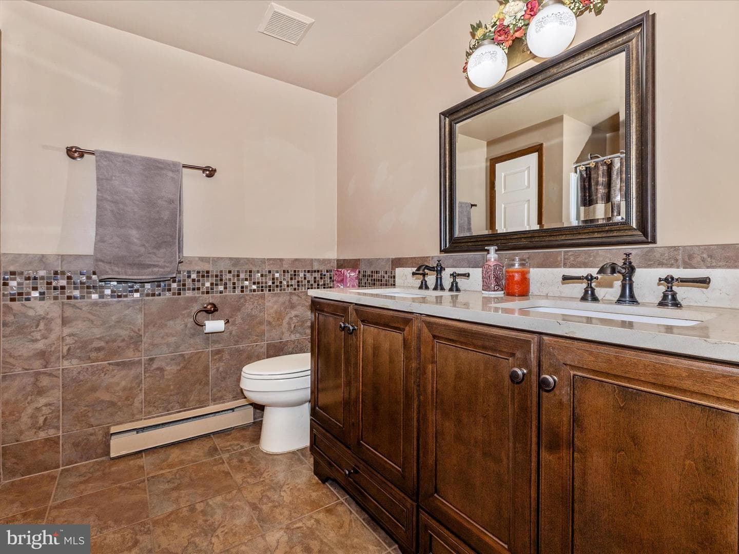 7006 Wood Court photo 38