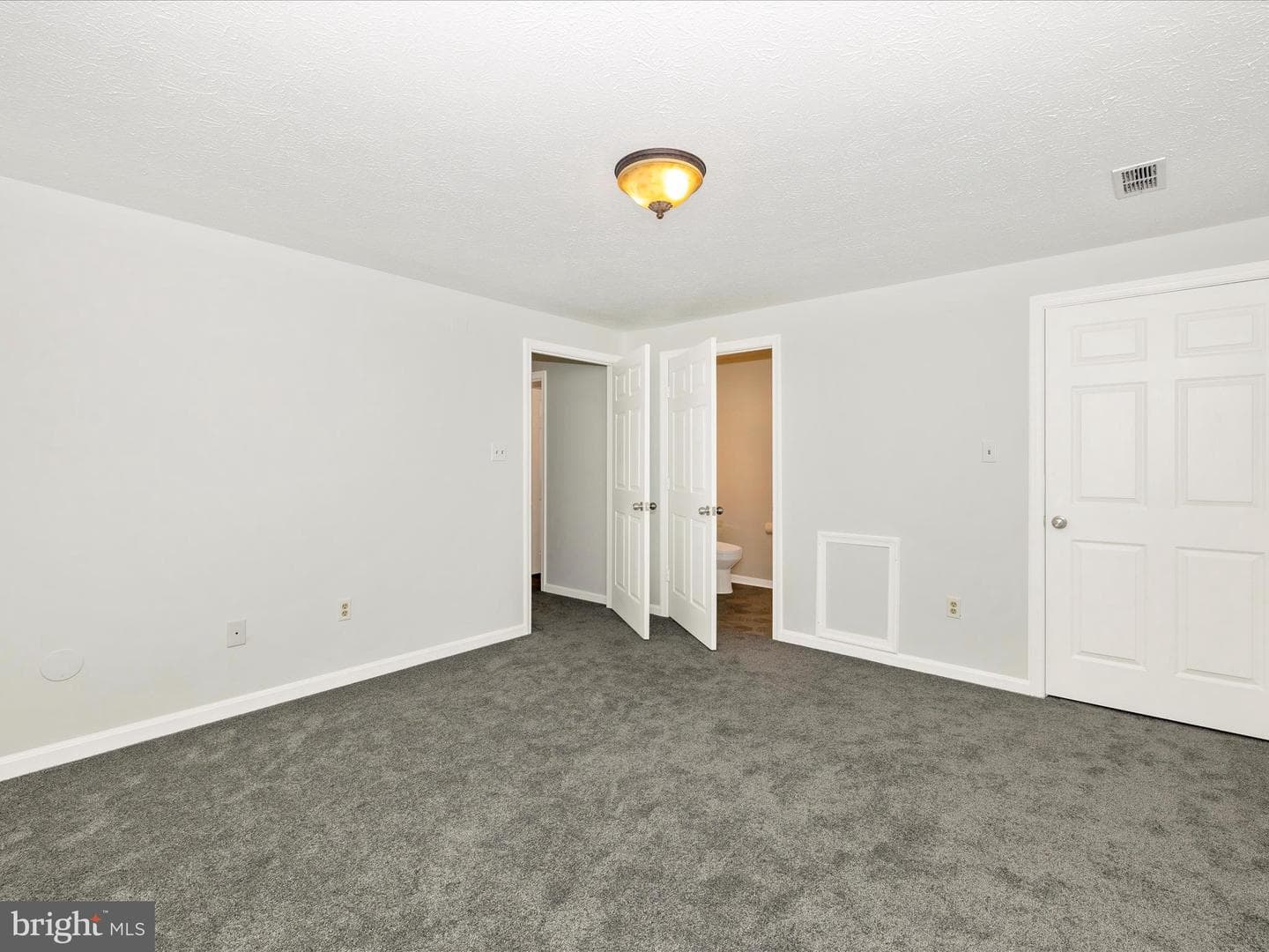 2100 Whitehall Road #bd photo 31