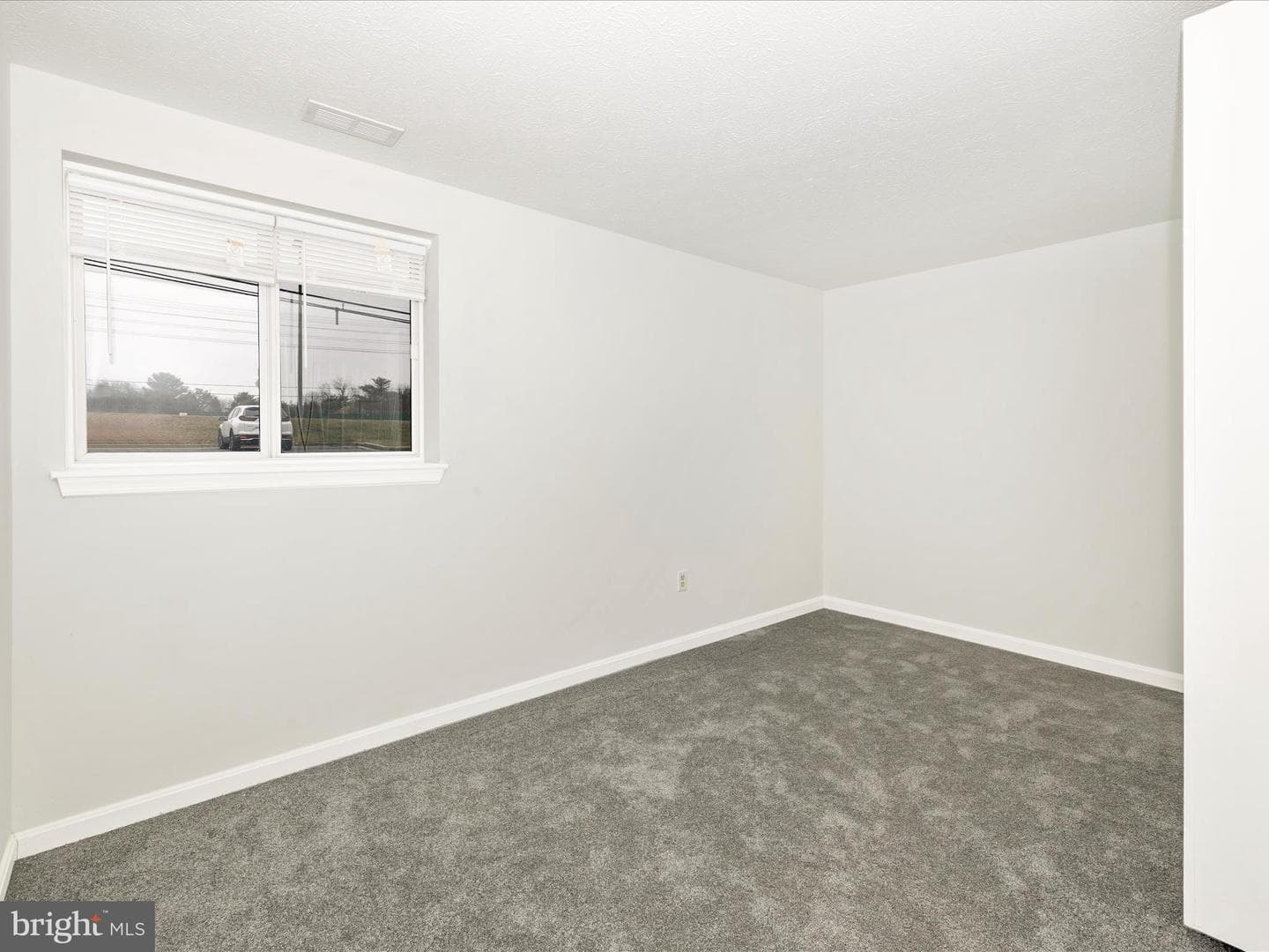 2100 Whitehall Road #bd photo 36