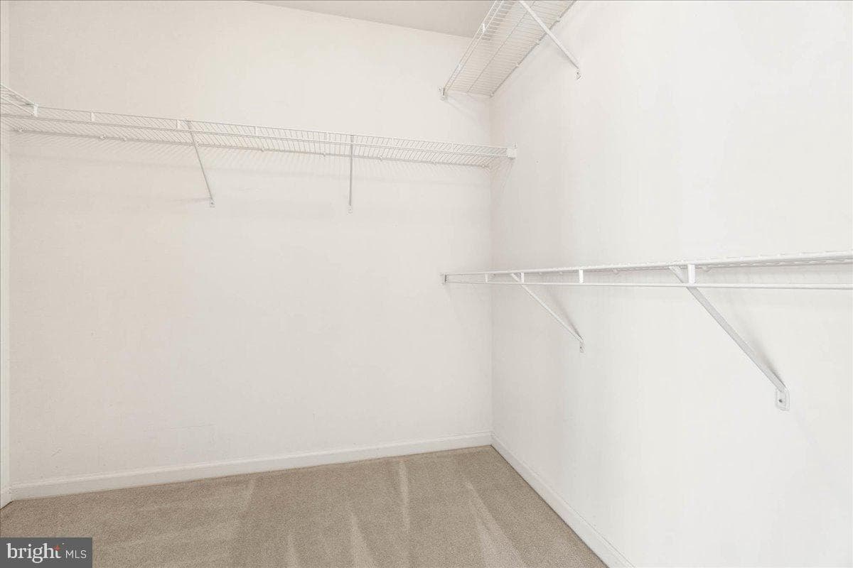 5817 Whiterose Way photo 17