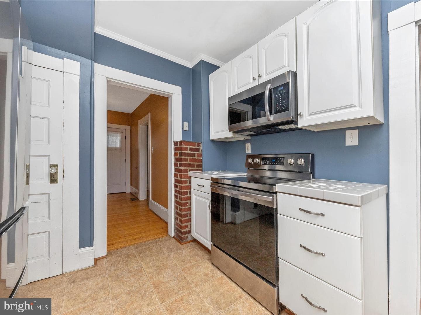 1802 S Main photo 14