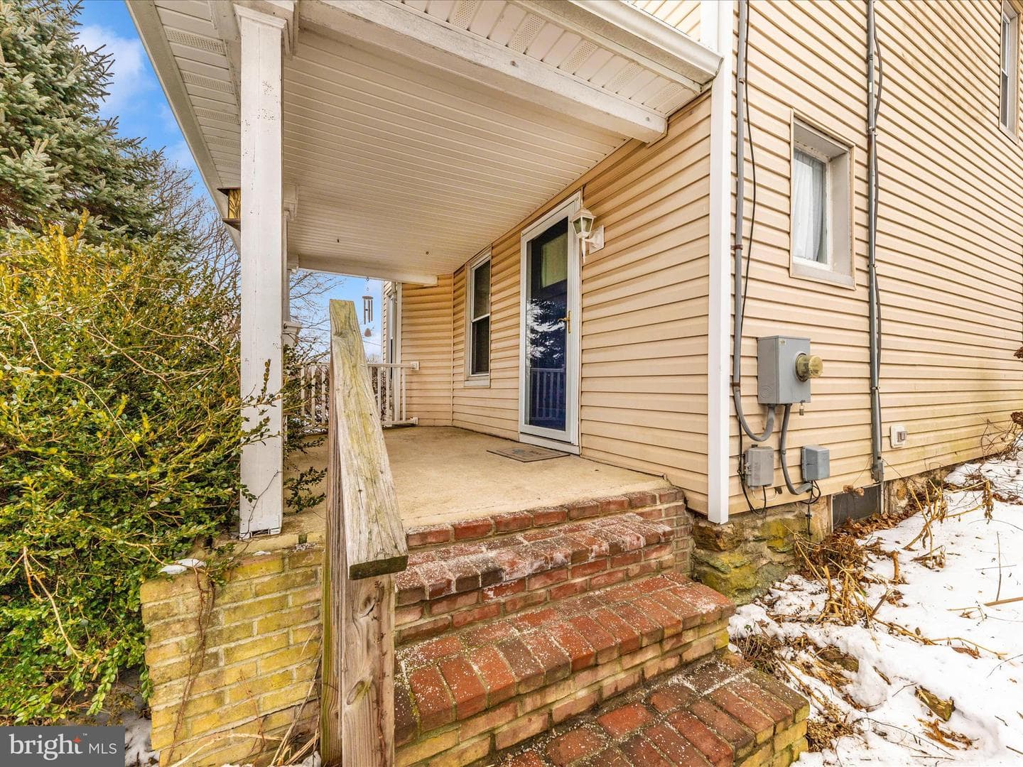 1802 S Main photo 31