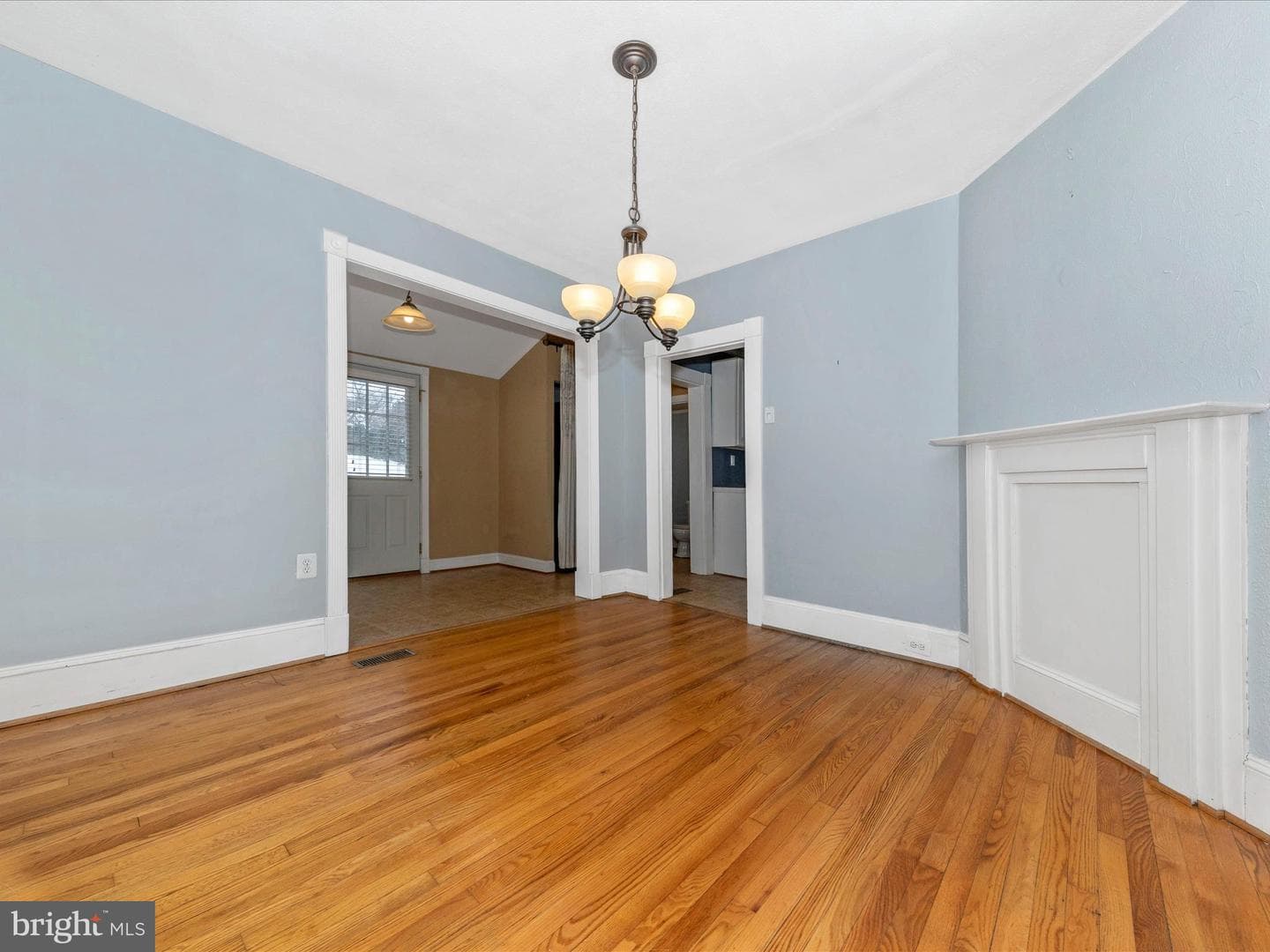 1802 S Main photo 7