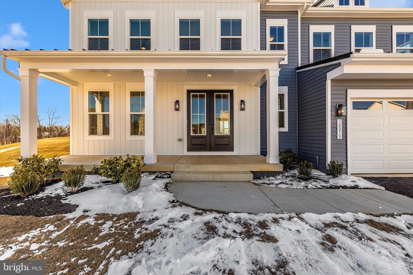 10227 Meadowridge Drive photo 3