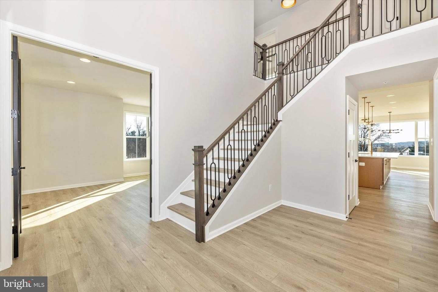 10227 Meadowridge Drive photo 9