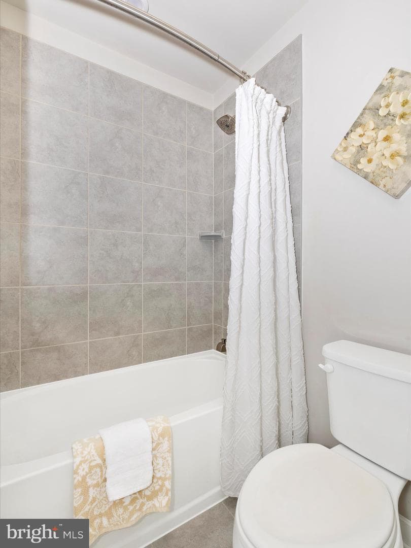 203 Bellgate Court photo 33