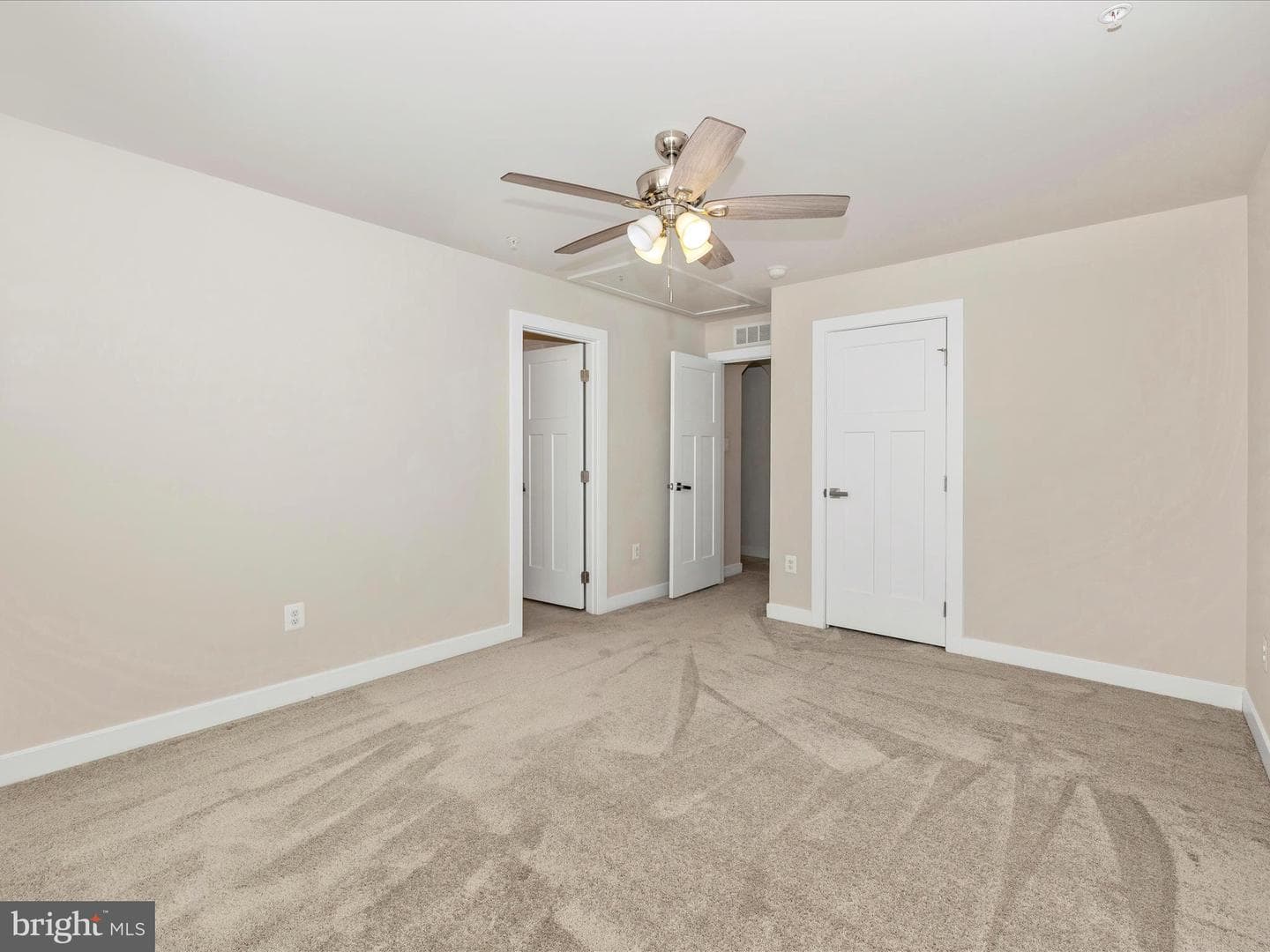 203 Bellgate Court photo 35