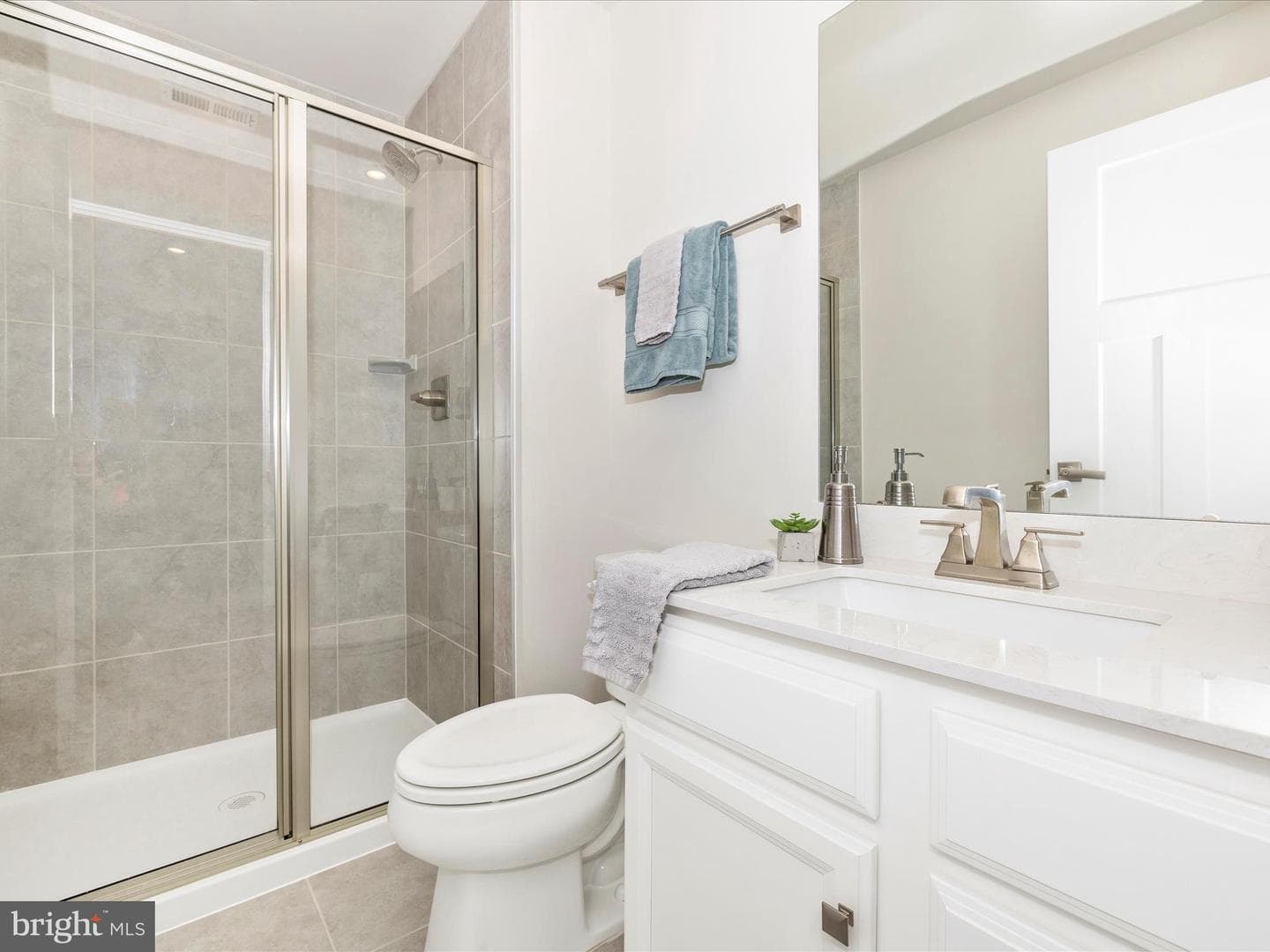 203 Bellgate Court photo 44